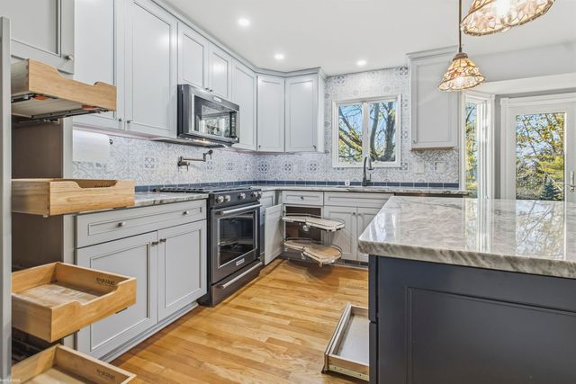 758 Highland Drive, Saint Clair, MI 48079