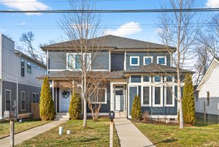 1726A Pecan St, Nashville, TN 37208
