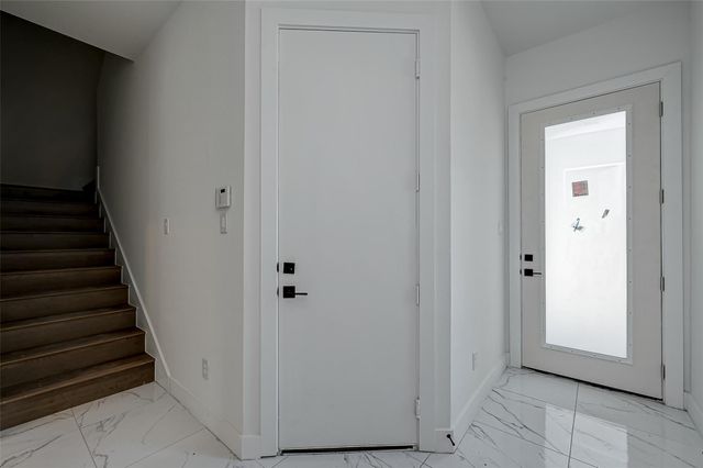 6139 W Montgomery Road, Houston, TX 77091