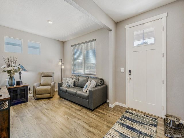 616 Sawyers Pond Dr, Windsor, CO 80550