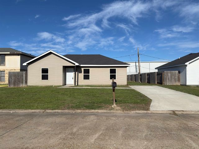 3615 Thomas Dr, Houma, LA 70363