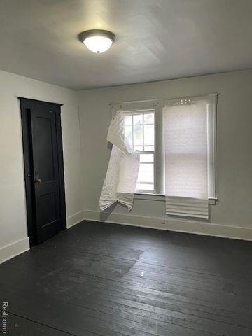 816 Algonquin Street, Detroit, MI 48215