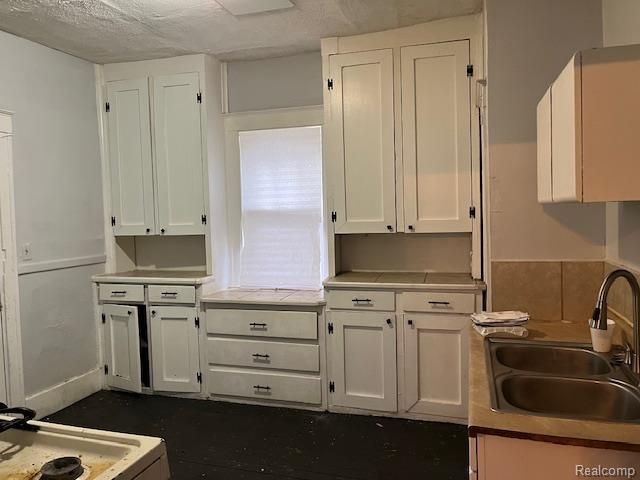 816 Algonquin Street, Detroit, MI 48215