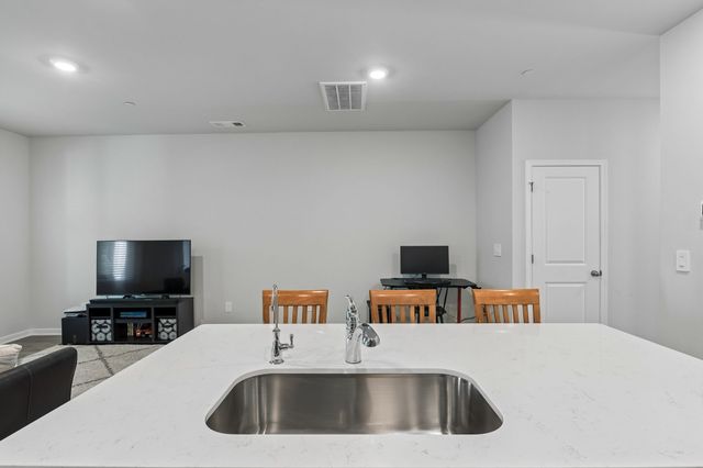 204 Mackenzie Way, Lewisburg, TN 37091