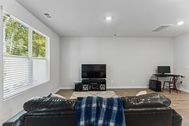 204 Mackenzie Way, Lewisburg, TN 37091
