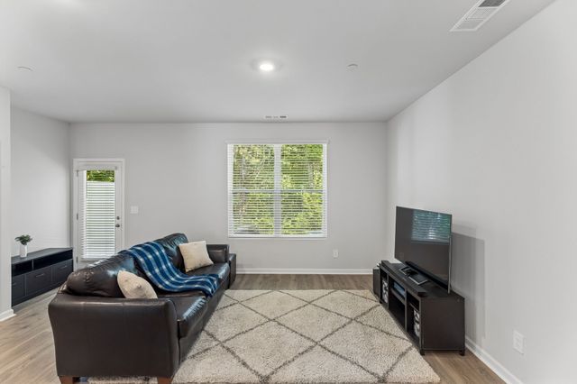 204 Mackenzie Way, Lewisburg, TN 37091