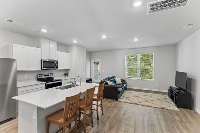 204 Mackenzie Way, Lewisburg, TN 37091