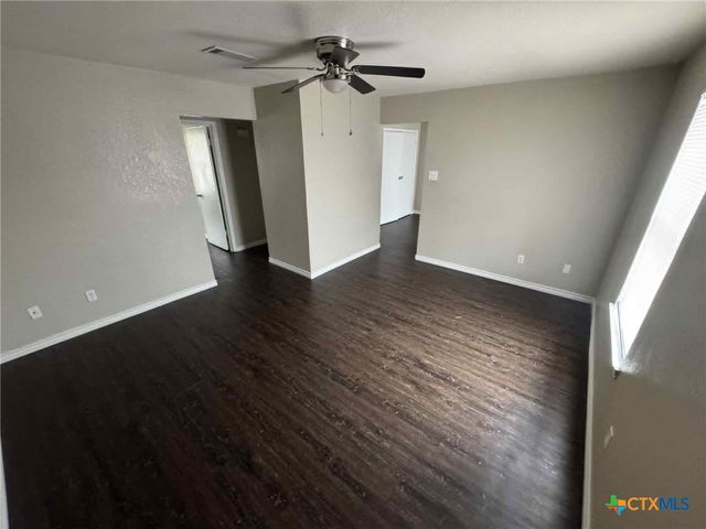 205 Erby Avenue C, Copperas Cove, TX 76522