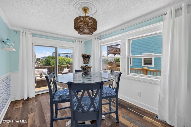 216 Oyster Lane, N Topsail Beach, NC 28460