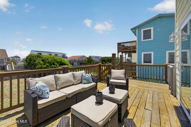 216 Oyster Lane, N Topsail Beach, NC 28460