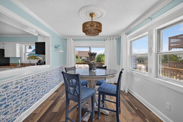 216 Oyster Lane, N Topsail Beach, NC 28460