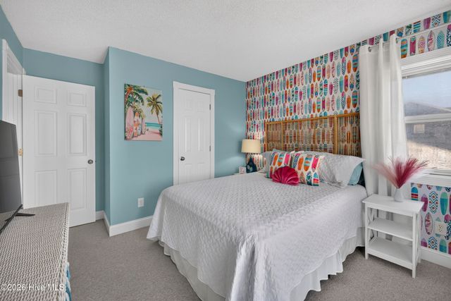 216 Oyster Lane, N Topsail Beach, NC 28460