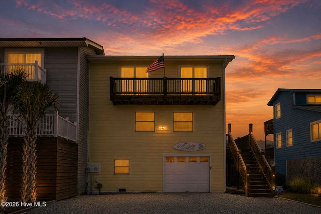 216 Oyster Lane, N Topsail Beach, NC 28460