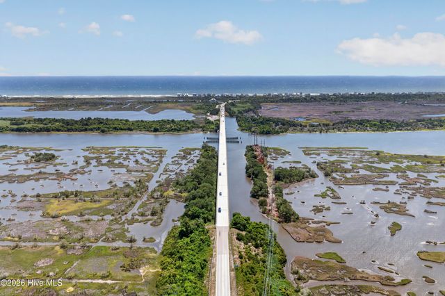 216 Oyster Lane, N Topsail Beach, NC 28460