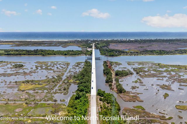 216 Oyster Lane, N Topsail Beach, NC 28460
