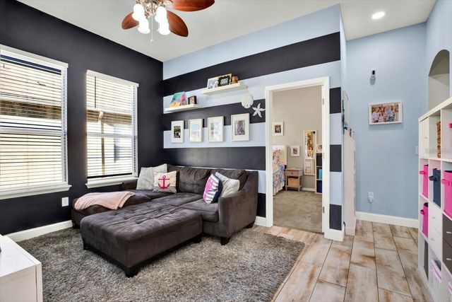 7023 DERWENT GLEN CIRCLE, Land O Lakes, FL 34637