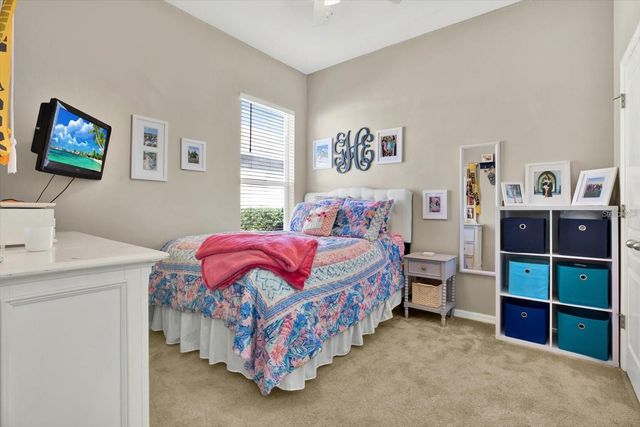 7023 DERWENT GLEN CIRCLE, Land O Lakes, FL 34637