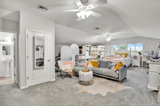 7023 DERWENT GLEN CIRCLE, Land O Lakes, FL 34637