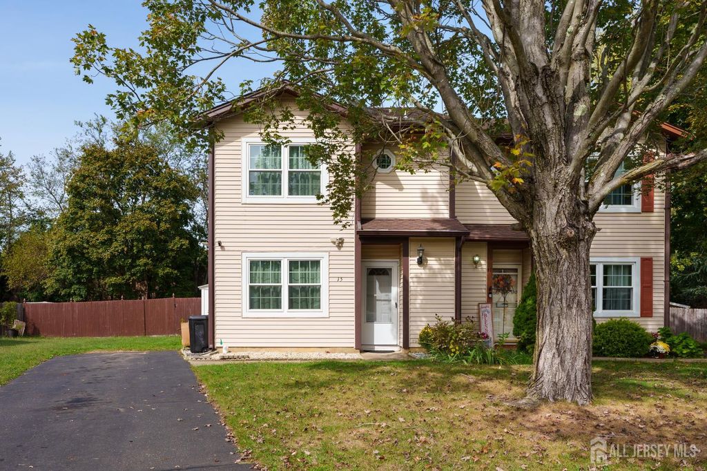 15 Isaac Drive, South Brunswick, NJ 08810