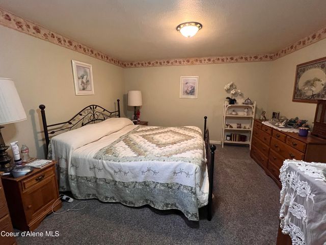 1935 E Sundance DR, Post Falls, ID 83854