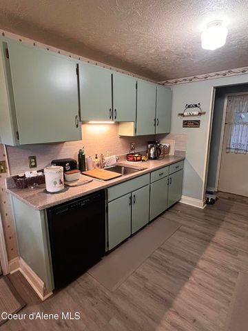 1935 E Sundance DR, Post Falls, ID 83854