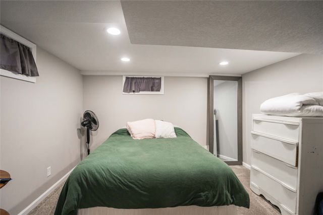 112 NW Des Moines Street, Ankeny, IA 50023