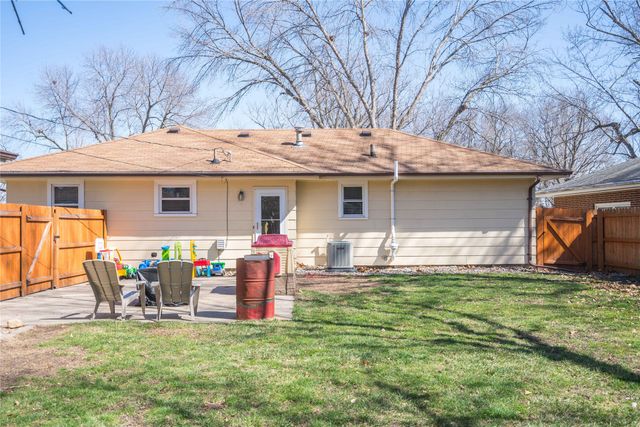 112 NW Des Moines Street, Ankeny, IA 50023