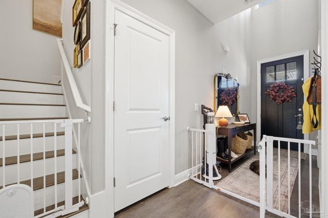 2279 Hadleigh Hills Ct, Navarre, FL 32566