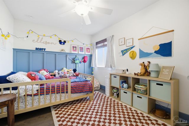 2279 Hadleigh Hills Ct, Navarre, FL 32566