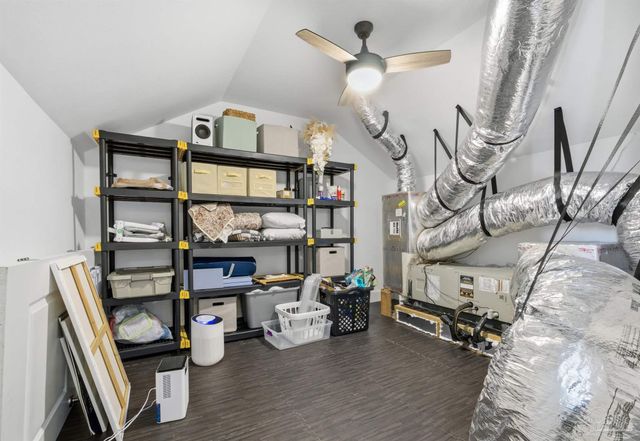 2279 Hadleigh Hills Ct, Navarre, FL 32566