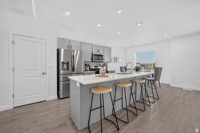 1727 E WOLVERINE WAY, Eagle Mountain, UT 84005