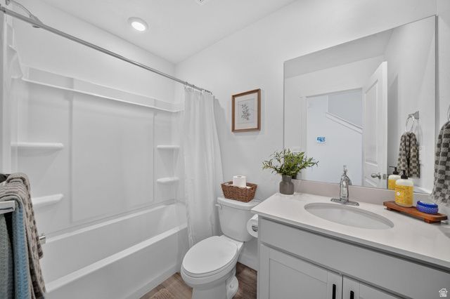 1727 E WOLVERINE WAY, Eagle Mountain, UT 84005