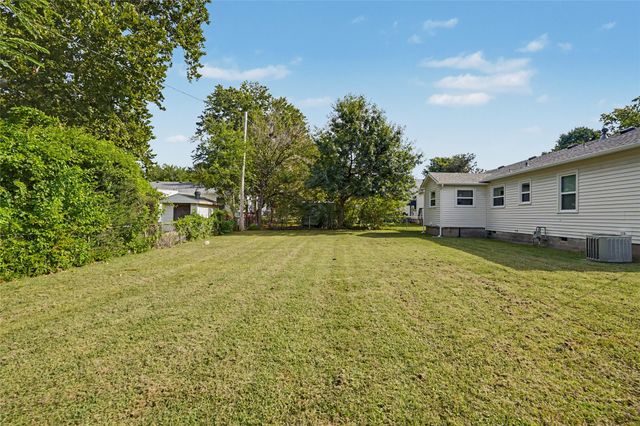 2832 S Richmond Avenue, Tulsa, OK 74114