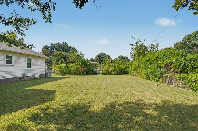 2832 S Richmond Avenue, Tulsa, OK 74114
