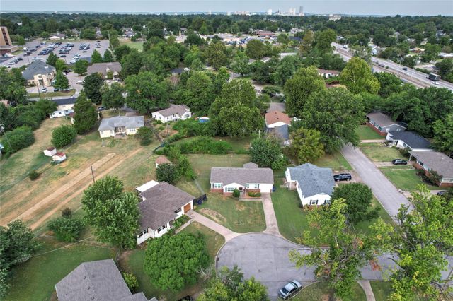 2832 S Richmond Avenue, Tulsa, OK 74114