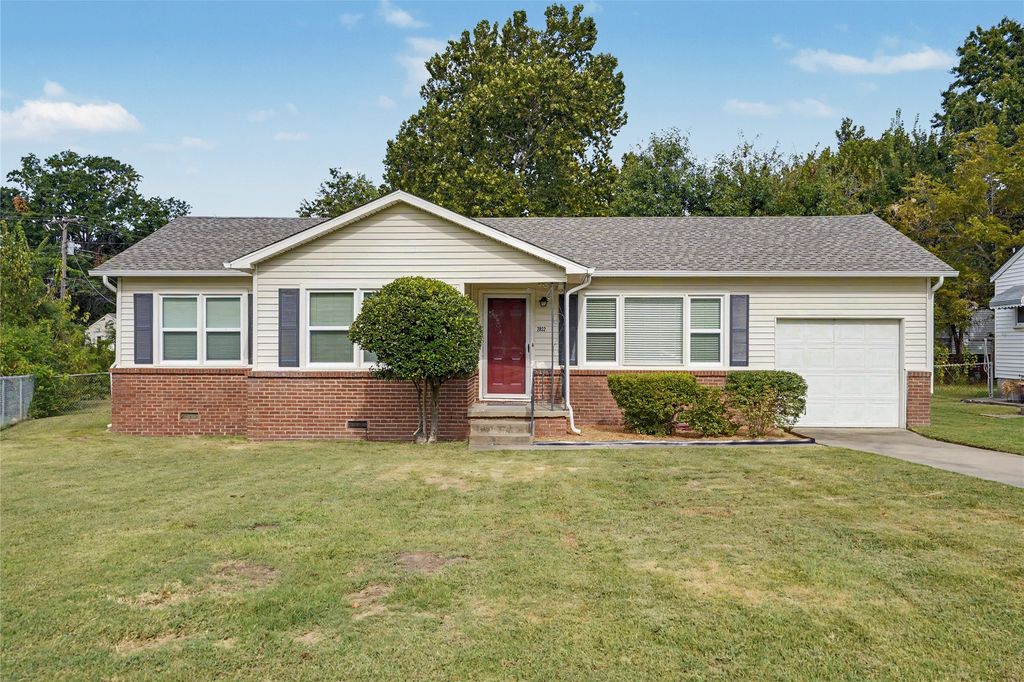 2832 S Richmond Avenue, Tulsa, OK 74114