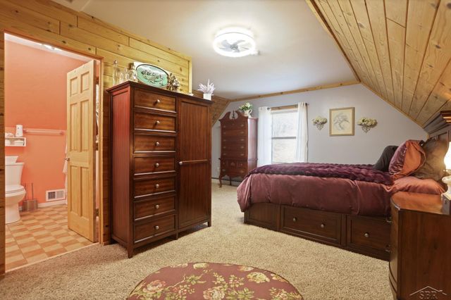 2122 Heather Way, Gladwin, MI 48624