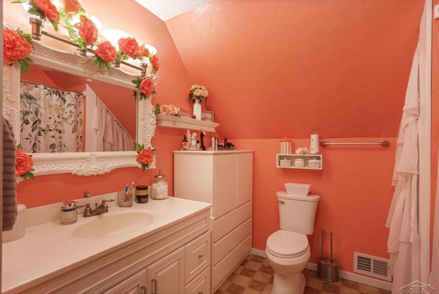 2122 Heather Way, Gladwin, MI 48624