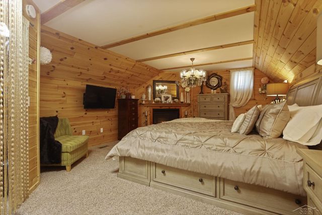 2122 Heather Way, Gladwin, MI 48624