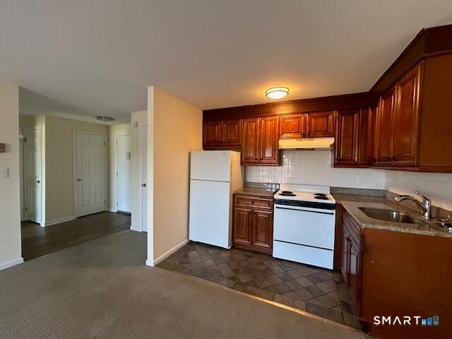 43 Seaview Avenue 14, Stamford, CT 06902