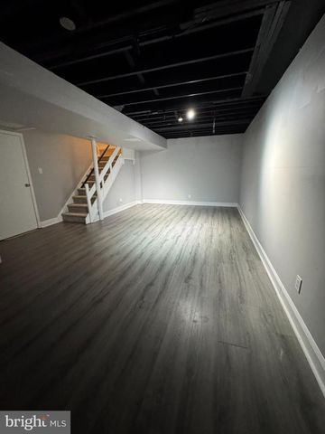 54 SOUTHGATE DR, Mount Laurel, NJ 08054