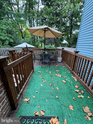 54 SOUTHGATE DR, Mount Laurel, NJ 08054