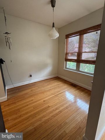 54 SOUTHGATE DR, Mount Laurel, NJ 08054