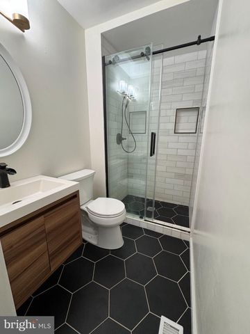 54 SOUTHGATE DR, Mount Laurel, NJ 08054