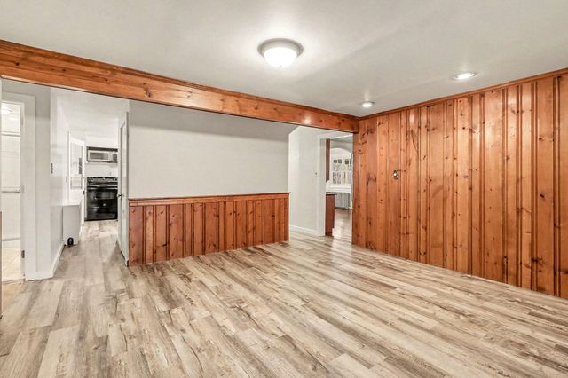 201 4TH ST, Boiling Springs, PA 17007