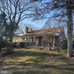 201 4TH ST, Boiling Springs, PA 17007