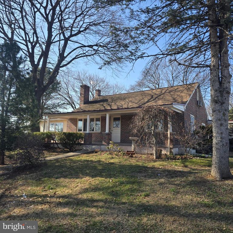 201 4TH ST, Boiling Springs, PA 17007