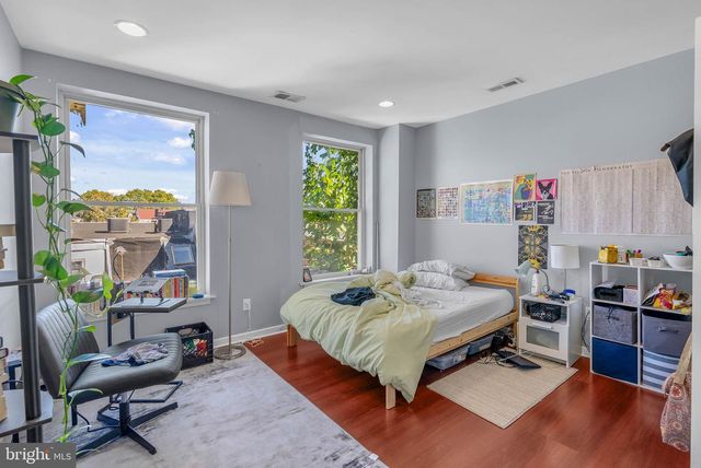 607 E PASSYUNK AVE, Philadelphia, PA 19147