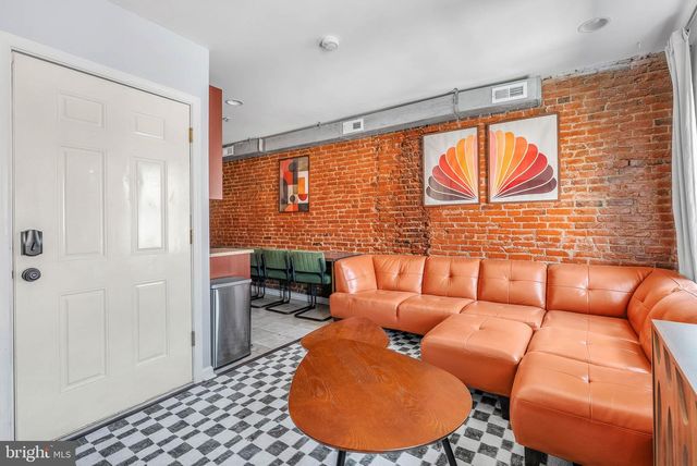 607 E PASSYUNK AVE, Philadelphia, PA 19147