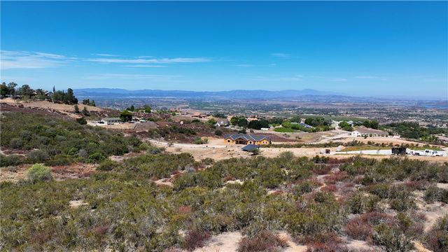 1 Calle Fresca Way, Temecula, CA 92592